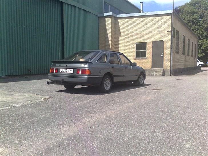 Ford Sierra 2,3 V6 Ghia  - 15/06-2010 billede 2