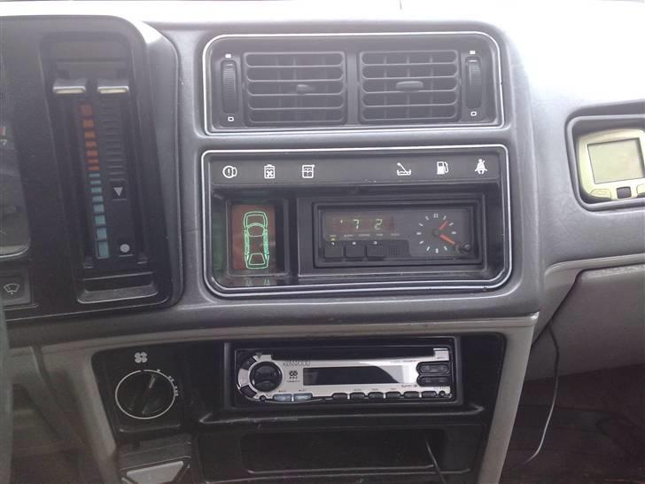 Ford Sierra 2,3 V6 Ghia  billede 8