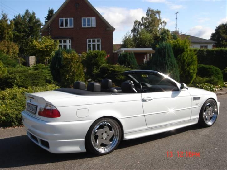 BMW 323i cabriolet billede 2