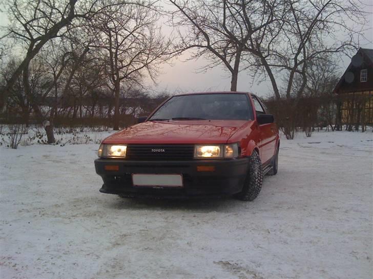 Toyota Corolla AE86 **SOLGT** billede 2