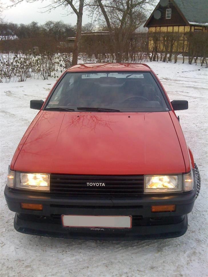 Toyota Corolla AE86 **SOLGT** billede 3