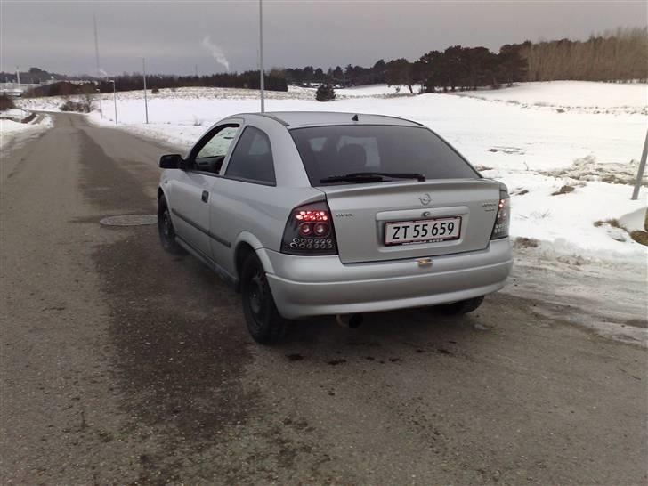 Opel Astra Sport 1.6 16V SOLGT! billede 8