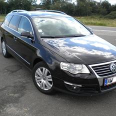 VW Passat 2.0 TDI Highline (Solgt)