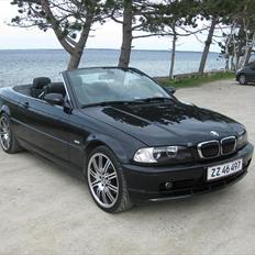 BMW 323ci Cabriolet SOLGT