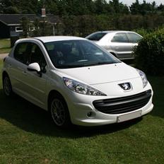 Peugeot 207 Comfort + *solgt*
