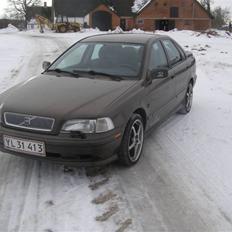 Volvo S40