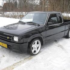 Mazda B 2000 ( SOLGT)