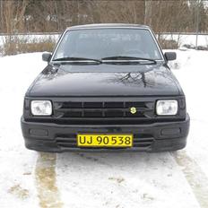 Mazda B 2000 ( SOLGT)
