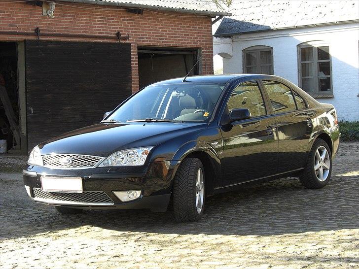 Ford Mondeo Trend+ 2,5 V6 billede 10