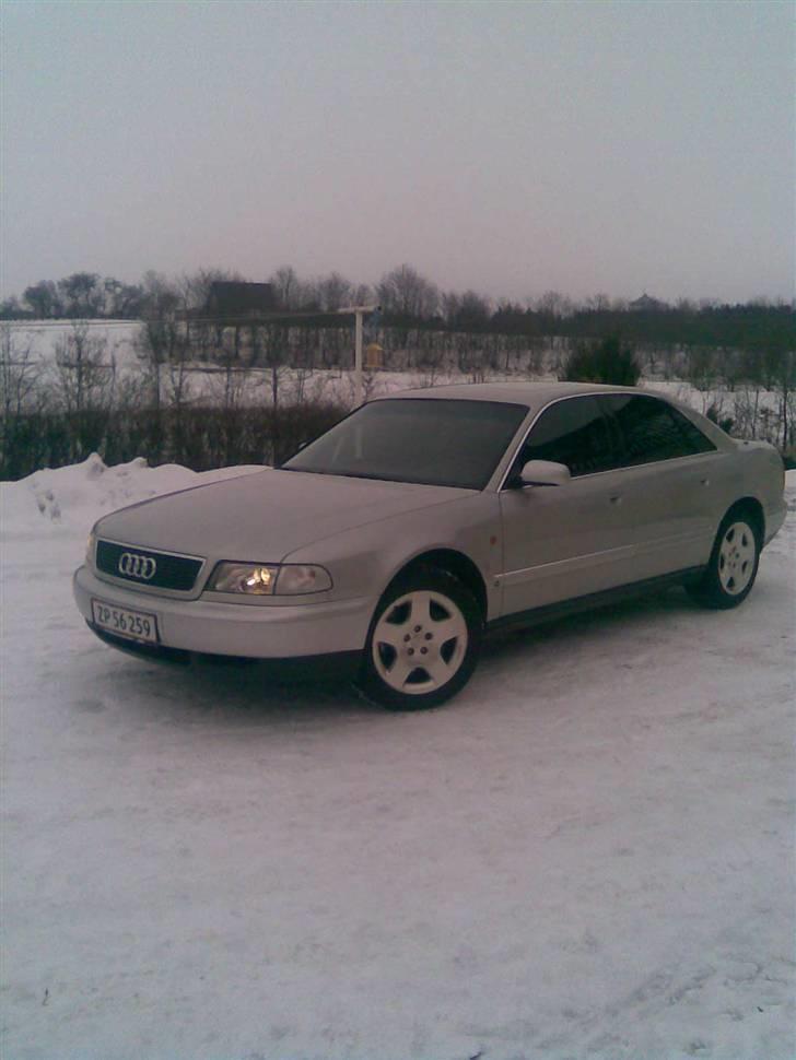 Audi 100  2.5 TDI - Dette er vognen der afløser den gamle i tjeneste ! Bliver snarest oprettet herinde. billede 10