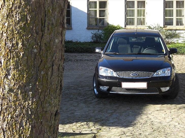 Ford Mondeo Trend+ 2,5 V6 billede 11