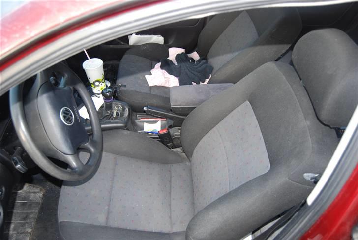 VW Passat Trendline SOLGT billede 5