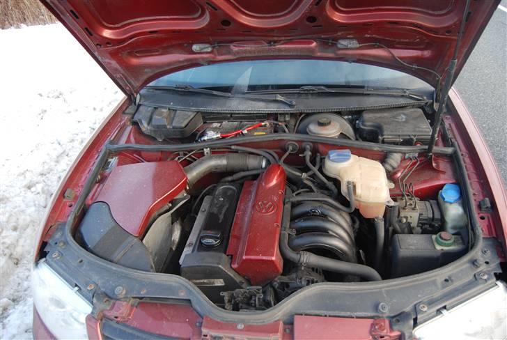 VW Passat Trendline SOLGT billede 7