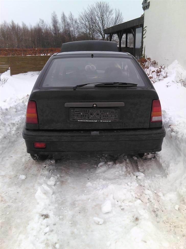 Opel Kadett E  - Et godt projekt som nok skal blive til en fed bil.  billede 2