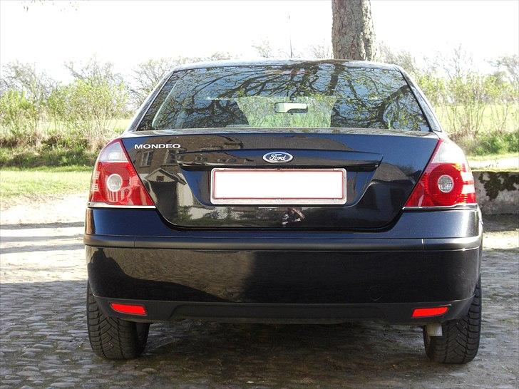 Ford Mondeo Trend+ 2,5 V6 billede 14