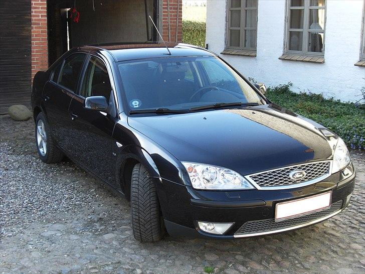 Ford Mondeo Trend+ 2,5 V6 billede 15