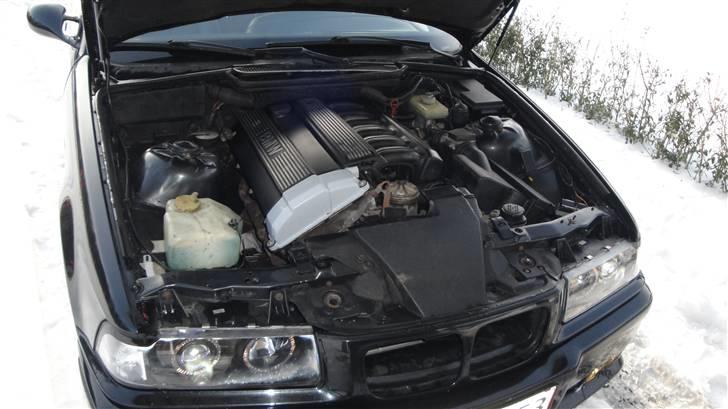 BMW 320i/325i billede 4