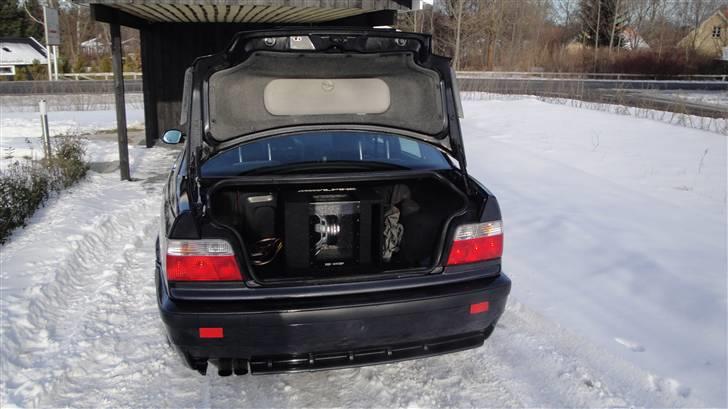 BMW 320i/325i billede 8