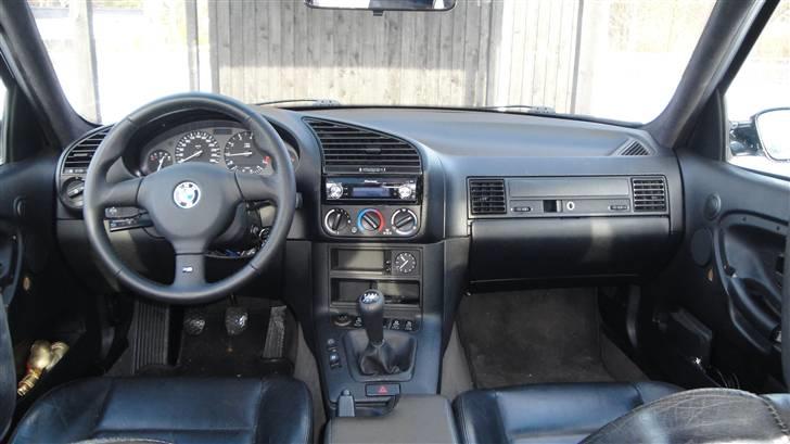 BMW 320i/325i billede 9