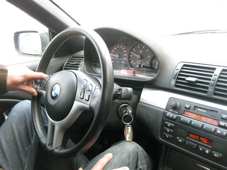 BMW 323ci Cabriolet SOLGT billede 6