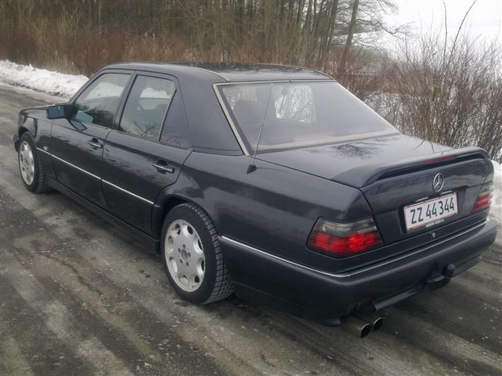 Mercedes Benz 124 300e billede 4