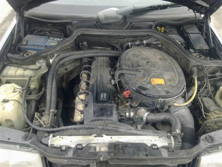 Mercedes Benz 124 300e billede 8