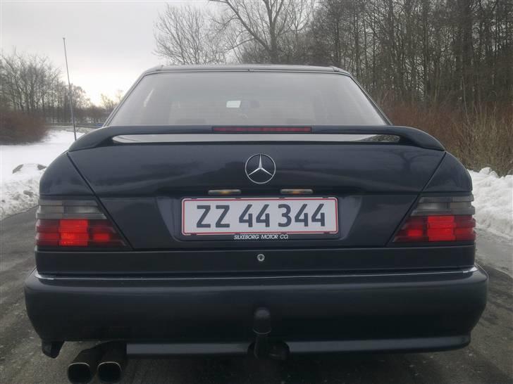 Mercedes Benz 124 300e billede 10