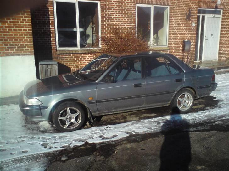 Toyota carina ll er færdig :( billede 4