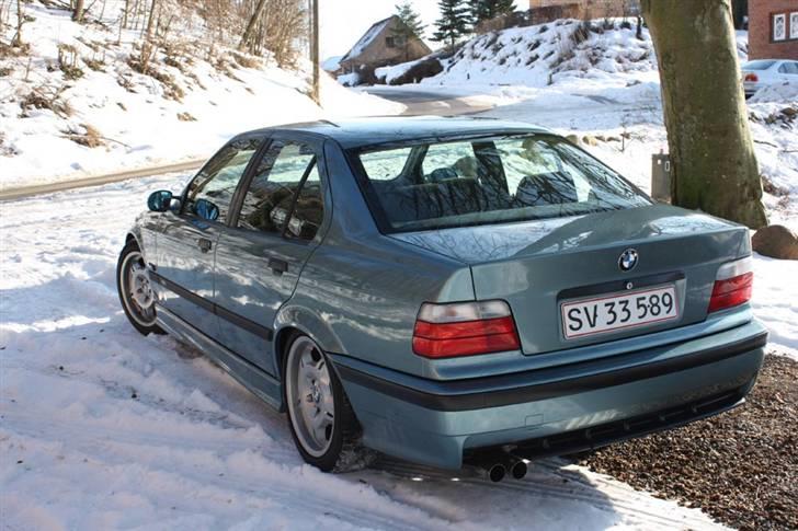 BMW 325i  billede 10