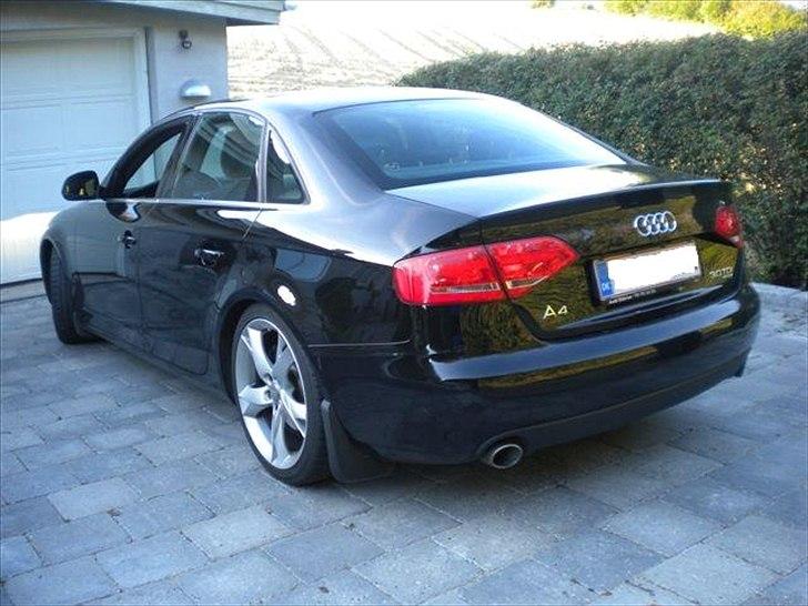 Audi A4 3,0 TDI 240 Quattro billede 9