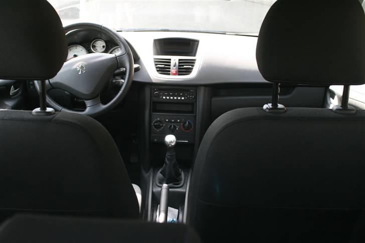 Peugeot 207 Comfort + *solgt* billede 7