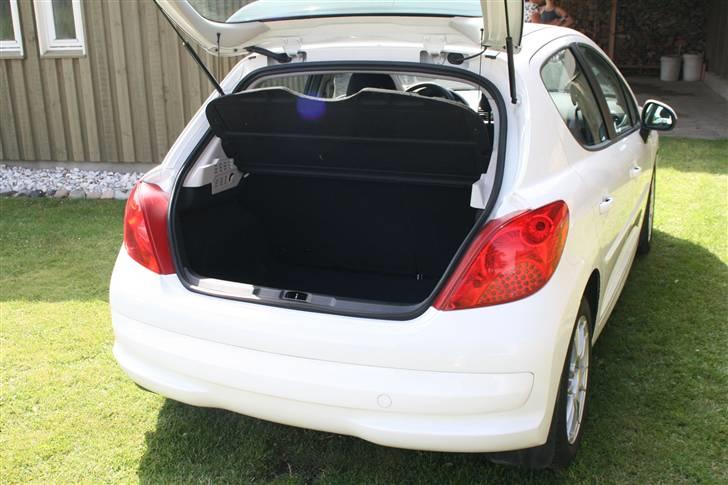 Peugeot 207 Comfort + *solgt* billede 8