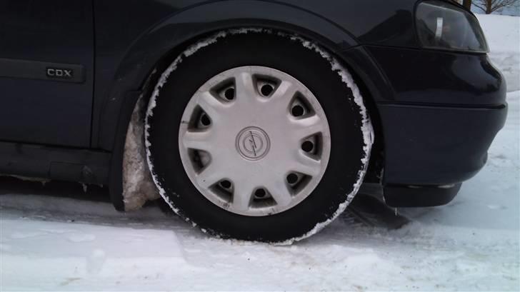 Opel Astra G Wagon 1.8 SOLGT - I vinter tøjet billede 13