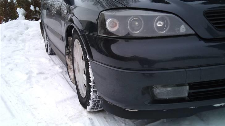 Opel Astra G Wagon 1.8 SOLGT - I vinter tøjet billede 14