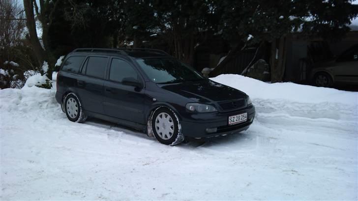 Opel Astra G Wagon 1.8 SOLGT - I vinter tøjet billede 17