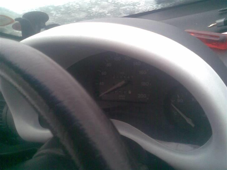 Opel corsa 1,4 (väk) :(  billede 11