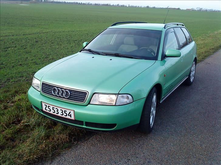 Audi A4 1,8T  -SOLGT billede 2