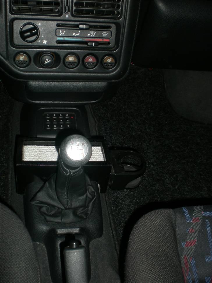 Peugeot 106 XS 1.4i - 13/2-10. 206 gti-knop, med momomanchet billede 18