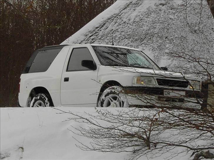 Opel Frontera Sport *Solgt* - Snehvide.... :o) billede 1