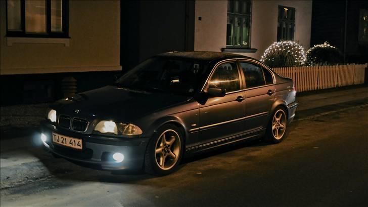 BMW 328i DØD billede 14