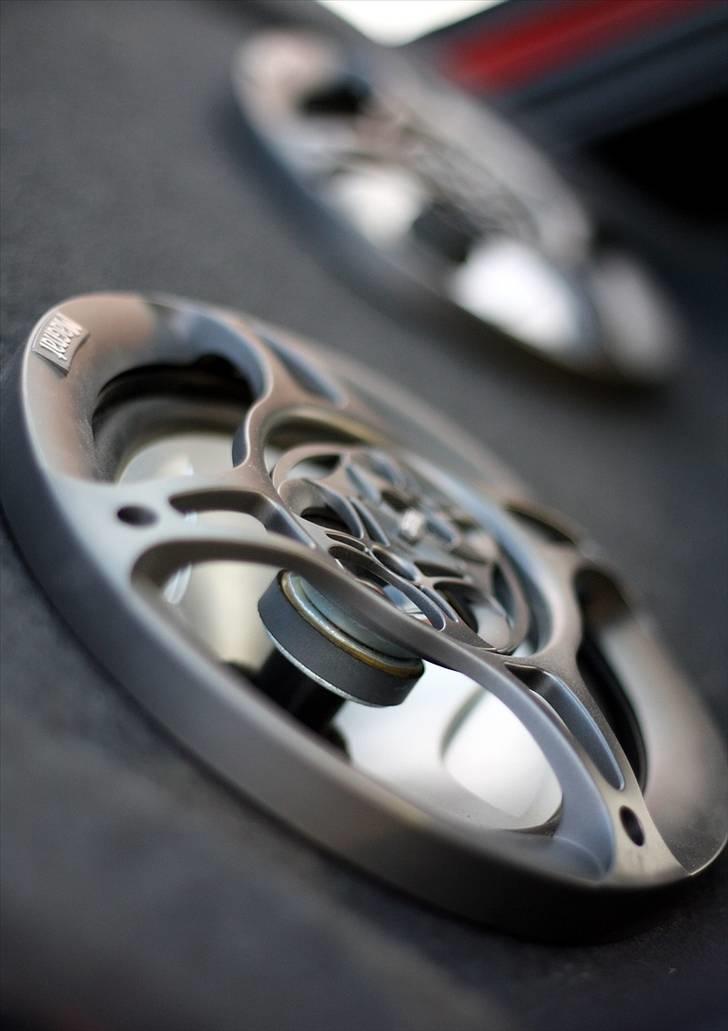 Mazda 323F BA glx SOLGT billede 15