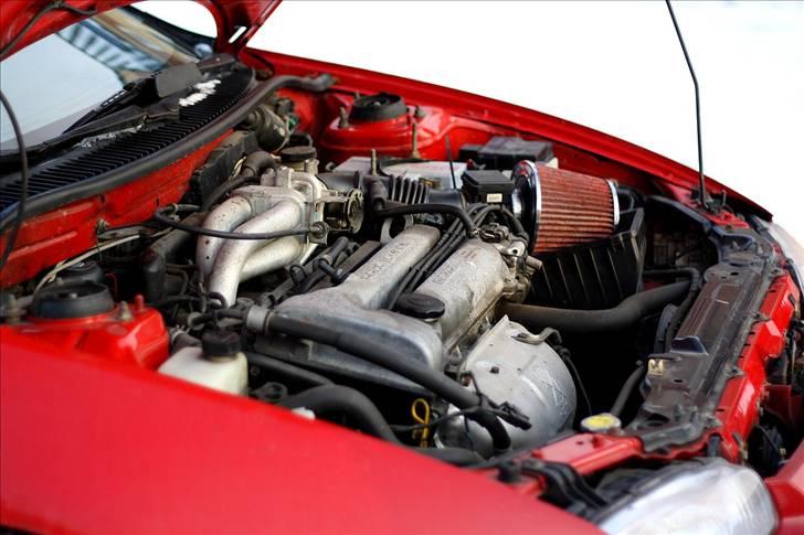 Mazda 323F BA glx SOLGT billede 17