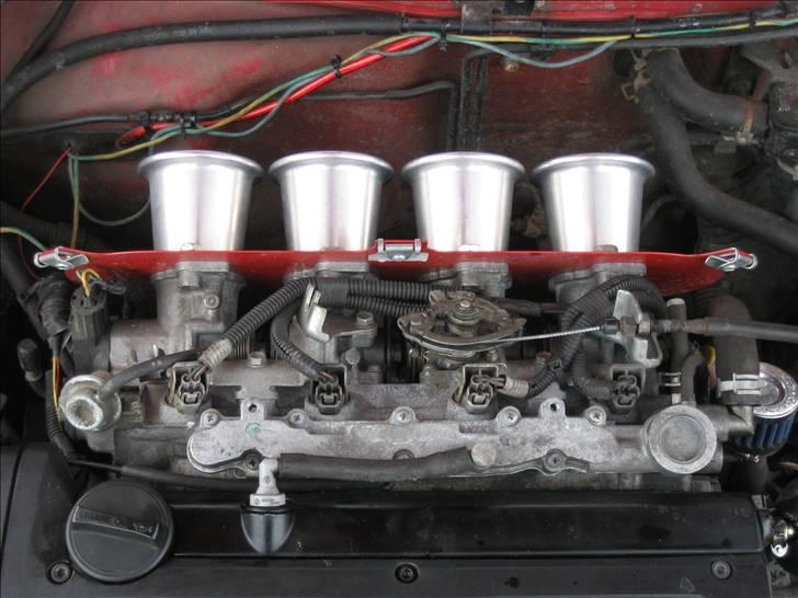 Toyota Corolla 1.6 20v SOLGT! - Aldrig hørt federe lyd! billede 6