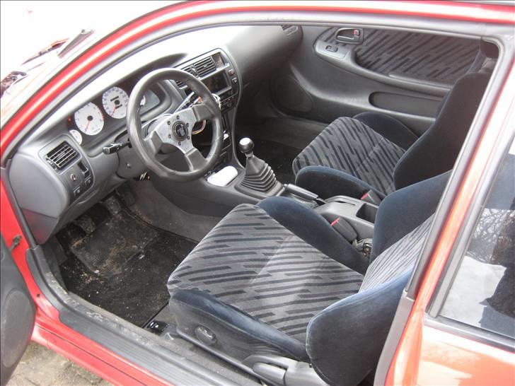 Toyota Corolla 1.6 20v SOLGT! billede 8