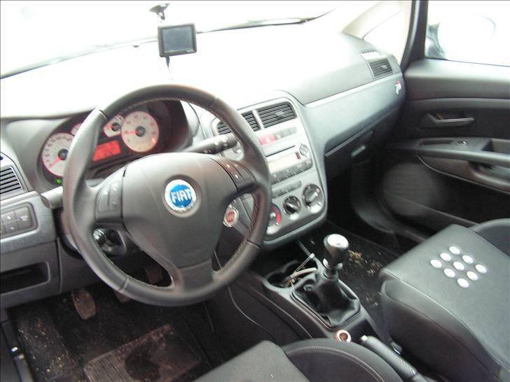 Fiat grande punto MJT 130 sport "solgt" billede 11