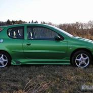 Peugeot 206 2,0 GTI *SOLGT*