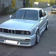 BMW 325i