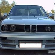 BMW 325i