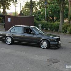 BMW e30 325i Turbo