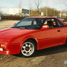 Toyota MR2